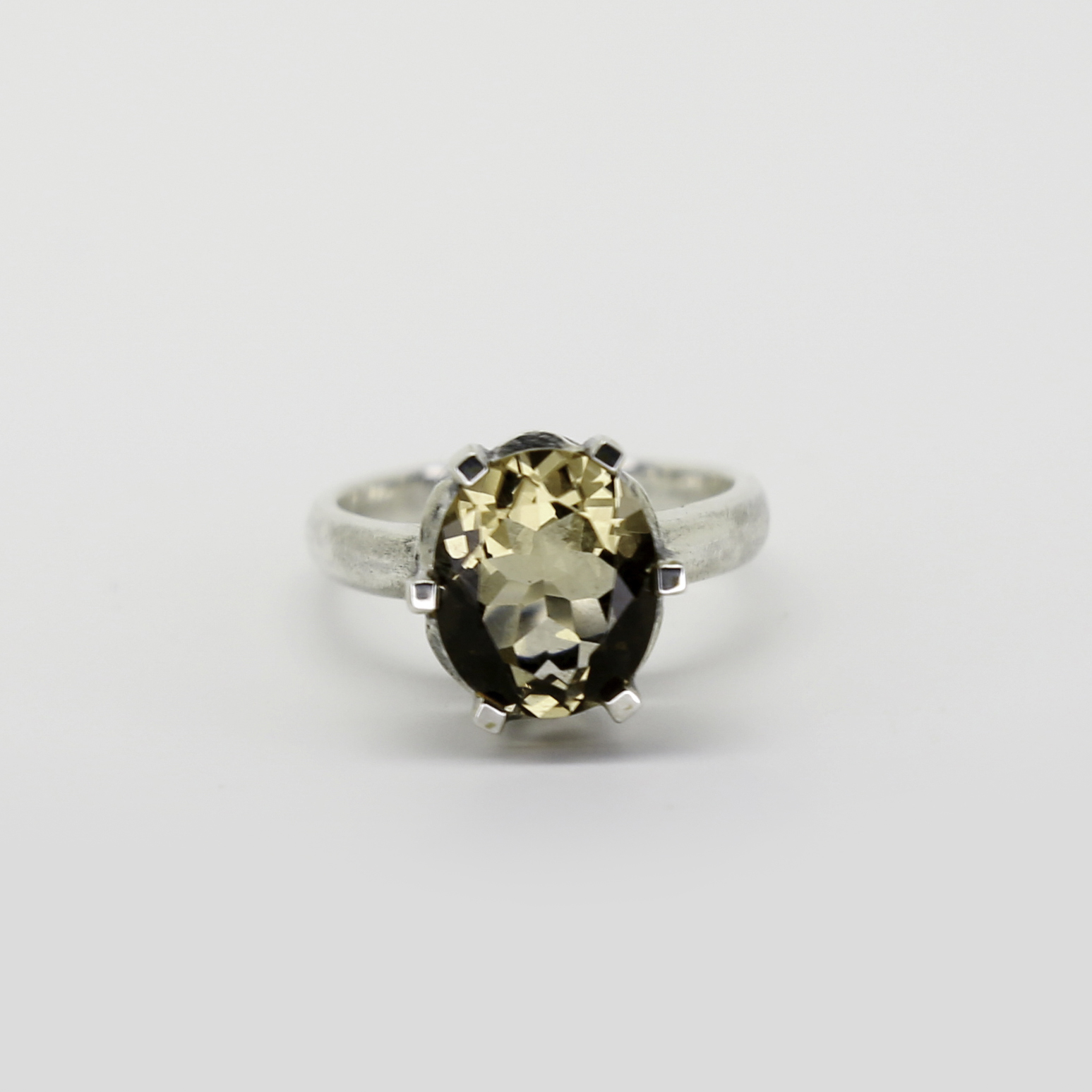 Six-Clawed Oval Lemon Quartz Solitaire Ring