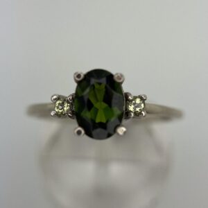Green Chrome Diopside Solitaire with Peridot Side Stones Ring