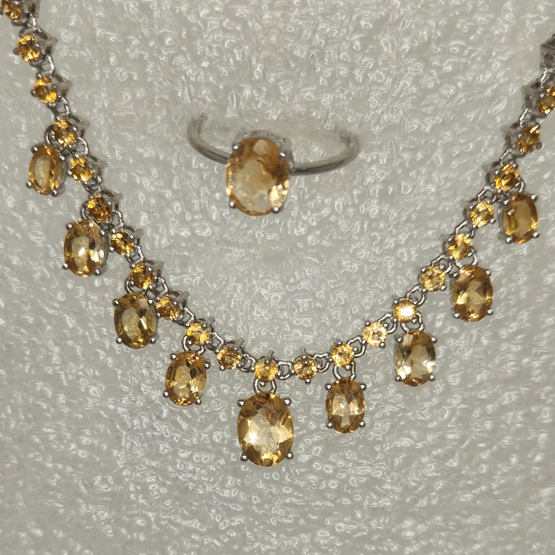 Citrine Linear Drop Earrings - Image 3